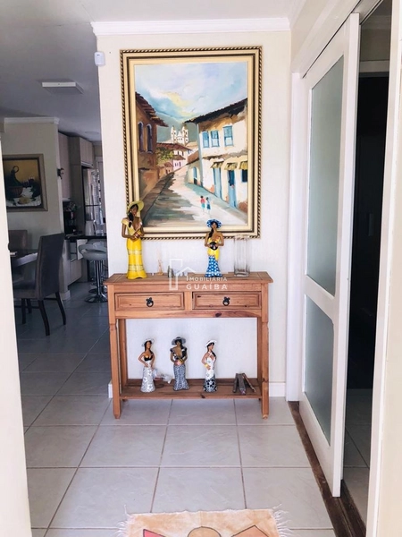 Excelente casa na Colina (raridade na região)!!: 1ª foto da galeria de imagens do imóvel