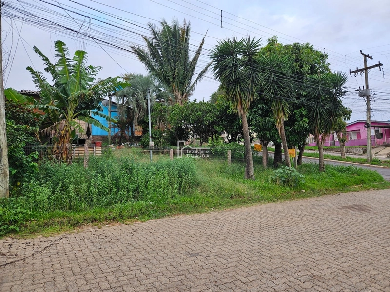 terreno de esquina: 6ª foto da galeria de imagens do imóvel