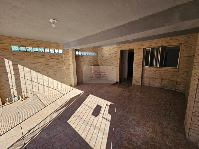 Recém reformada e bem ensolarada...: 7ª foto da galeria de imagens do imóvel