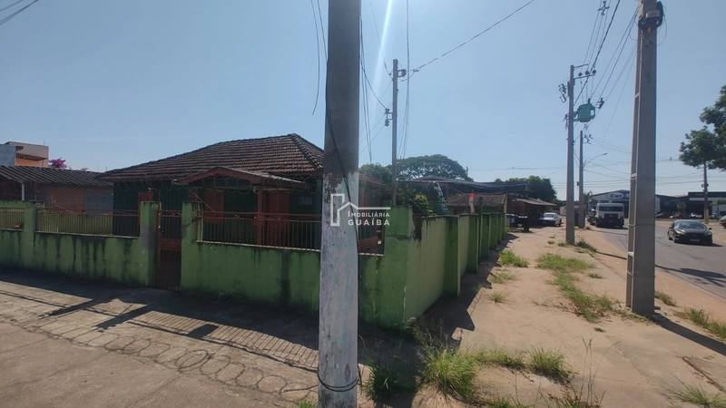 Imovel com terreno de esquina: 4ª foto da galeria de imagens do imóvel
