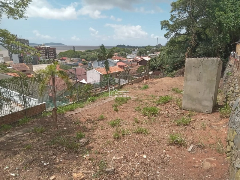 Terreno em área nobre: 14ª foto da galeria de imagens do imóvel