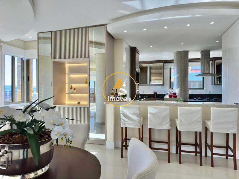 COBERTURA CINEMATOGRÁFICA COM VISTA PARA O MAR: 16ª foto da galeria de imagens do imóvel