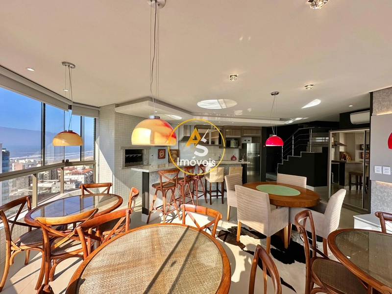 COBERTURA CINEMATOGRÁFICA COM VISTA PARA O MAR: 41ª foto da galeria de imagens do imóvel