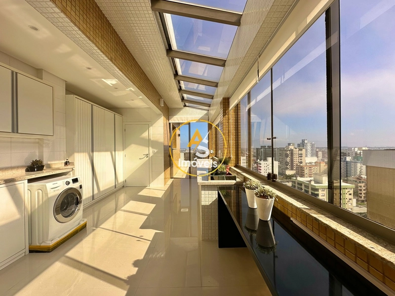 COBERTURA CINEMATOGRÁFICA COM VISTA PARA O MAR: 25ª foto da galeria de imagens do imóvel