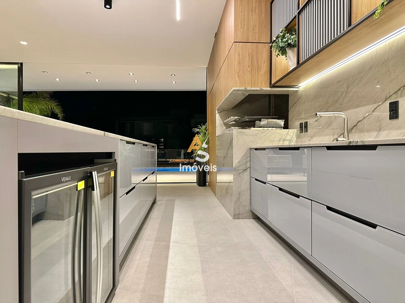 SOBRADO FINAMENTE MOBILIADO E DECORADO NO CONDOMÍNIO SENSE!!!: 10ª foto da galeria de imagens do imóvel