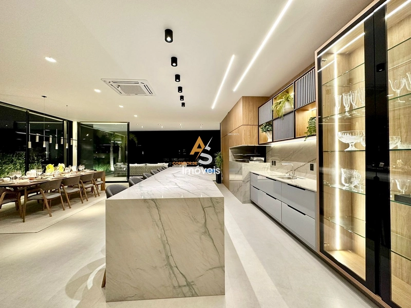 SOBRADO FINAMENTE MOBILIADO E DECORADO NO CONDOMÍNIO SENSE!!!: 9ª foto da galeria de imagens do imóvel