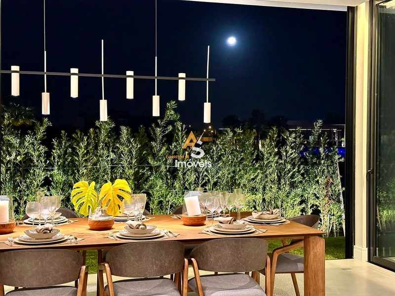 SOBRADO FINAMENTE MOBILIADO E DECORADO NO CONDOMÍNIO SENSE!!!: 24ª foto da galeria de imagens do imóvel