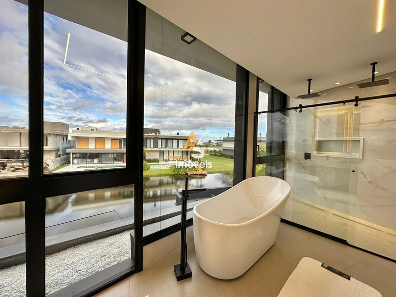 SOBRADO FINAMENTE MOBILIADO E DECORADO NO CONDOMÍNIO SENSE!!!: 55ª foto da galeria de imagens do imóvel