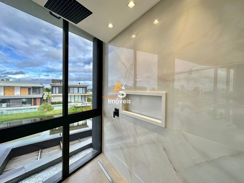 SOBRADO FINAMENTE MOBILIADO E DECORADO NO CONDOMÍNIO SENSE!!!: 57ª foto da galeria de imagens do imóvel