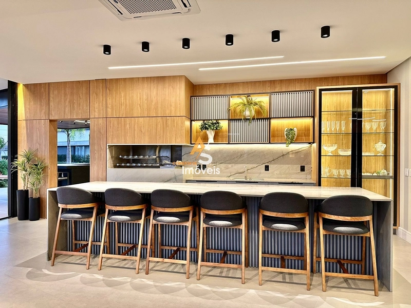 SOBRADO FINAMENTE MOBILIADO E DECORADO NO CONDOMÍNIO SENSE!!!: 98ª foto da galeria de imagens do imóvel