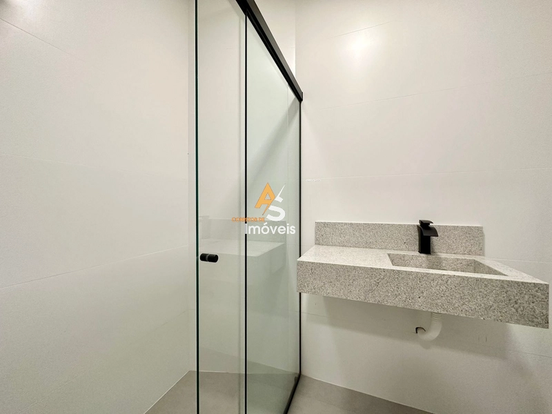 SOBRADO FINAMENTE MOBILIADO E DECORADO NO CONDOMÍNIO SENSE!!!: 50ª foto da galeria de imagens do imóvel