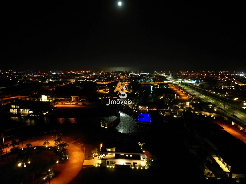 SOBRADO FINAMENTE MOBILIADO E DECORADO NO CONDOMÍNIO SENSE!!!: 37ª foto da galeria de imagens do imóvel