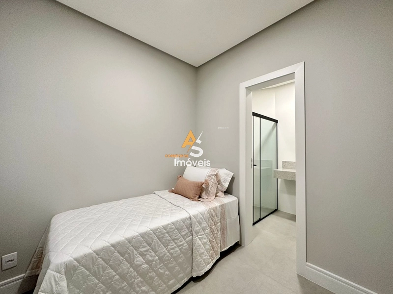 SOBRADO FINAMENTE MOBILIADO E DECORADO NO CONDOMÍNIO SENSE!!!: 46ª foto da galeria de imagens do imóvel