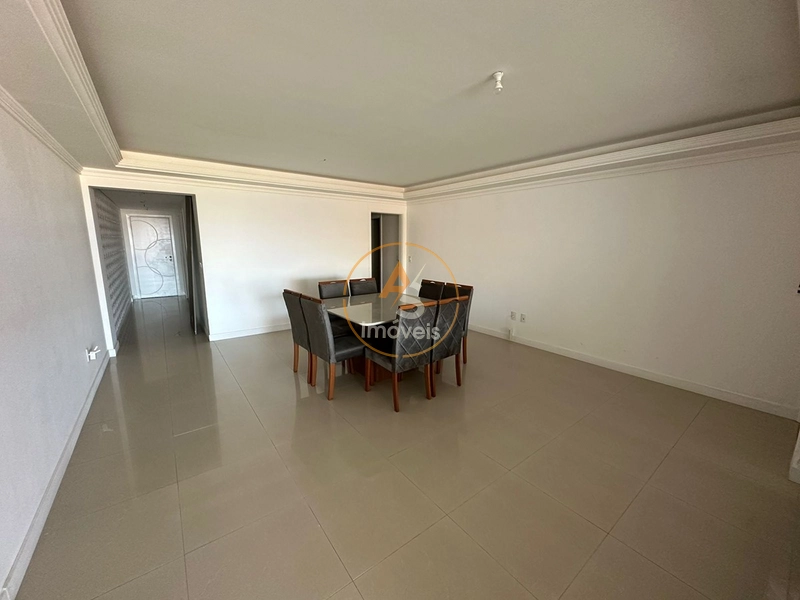 APTO DE 4 DORMITÓRIOS COM 2 SUÍTES FINAMENTE MOBILIADO E DECORADO: 5ª foto da galeria de imagens do imóvel