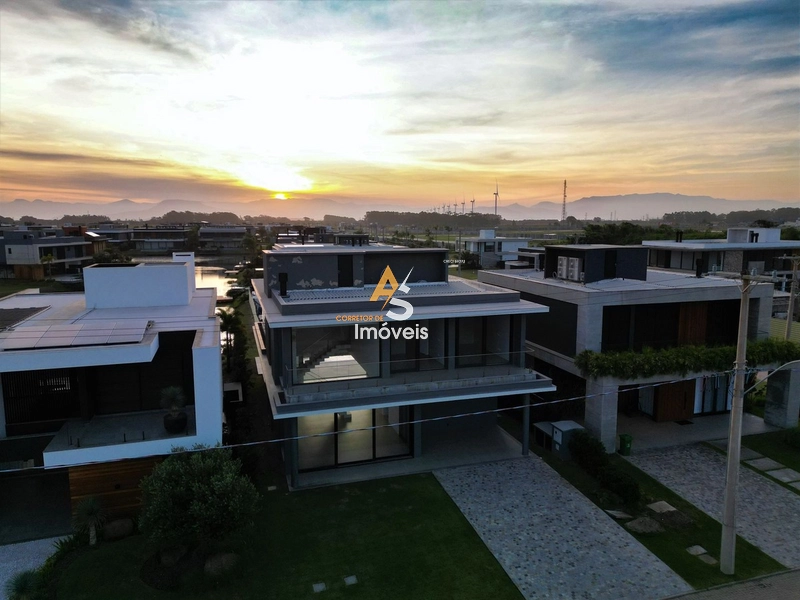 CONDOMÍNIO SENSE SOBRADO À VENDA: 3ª foto da galeria de imagens do imóvel