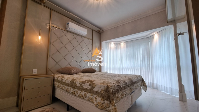 APARTAMENTO DE 4 DOMITÓRIOS FINAMENTE MOBILIADO E DECORADO!!!: 1ª foto da galeria de imagens do imóvel