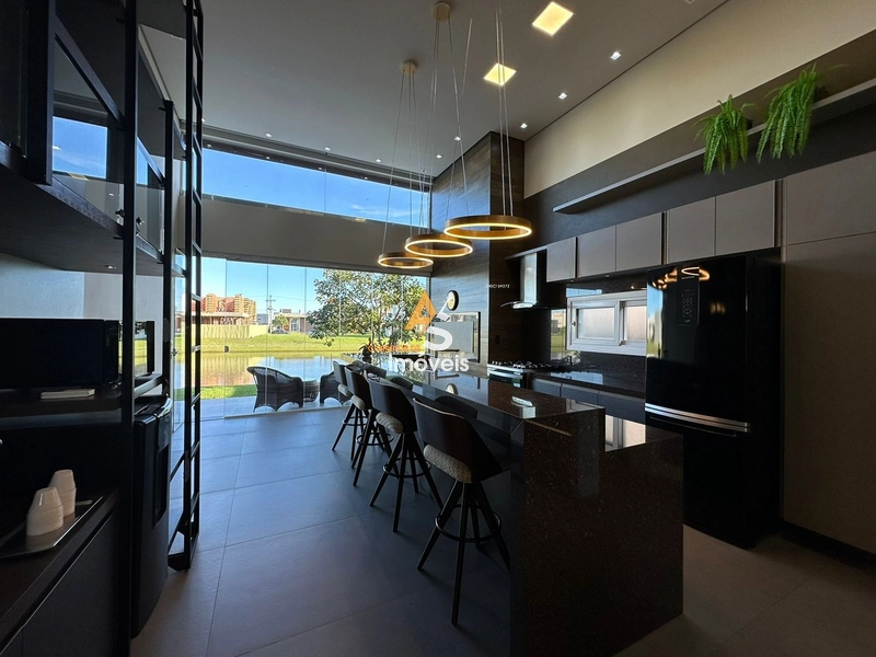 CAPÃO ILHAS RESORT CASA BEIRA LAGO À VENDA: 4ª foto da galeria de imagens do imóvel