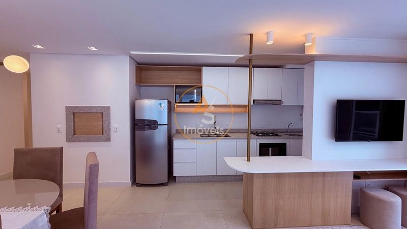 EXCELENTE APTO DE 3 SUÍTES MOBILIADO E DECORADO EM CAPÃO DA CANOA!!!: 2ª foto da galeria de imagens do imóvel