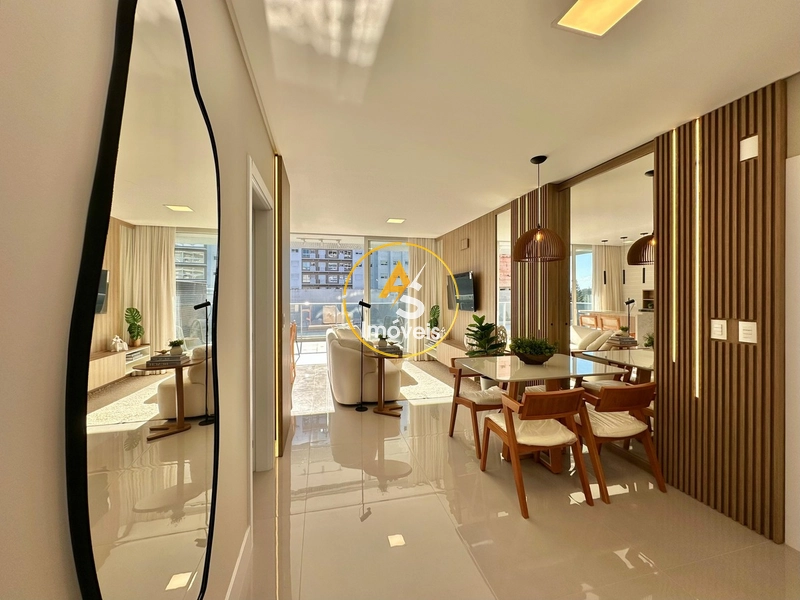 APTO DE 2 DORMITÓRIOS FINAMENTE MOBILIADO E DECORADO!!!: 1ª foto da galeria de imagens do imóvel