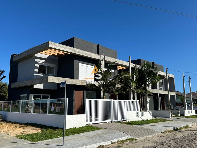 SOBRADO A VENDA EM IMBE: 1ª foto da galeria de imagens do imóvel