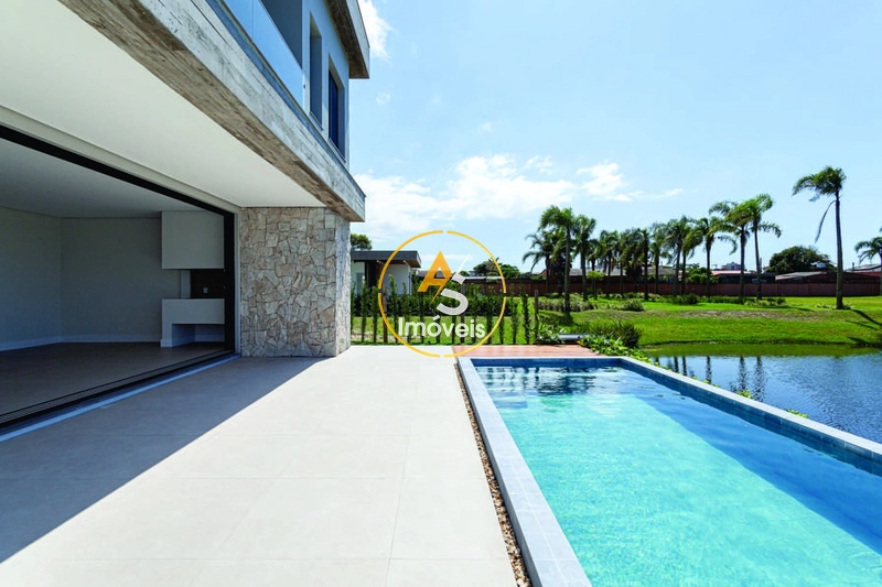 CASA PADRÃO LUXO EM TORRES!!!: 16ª foto da galeria de imagens do imóvel