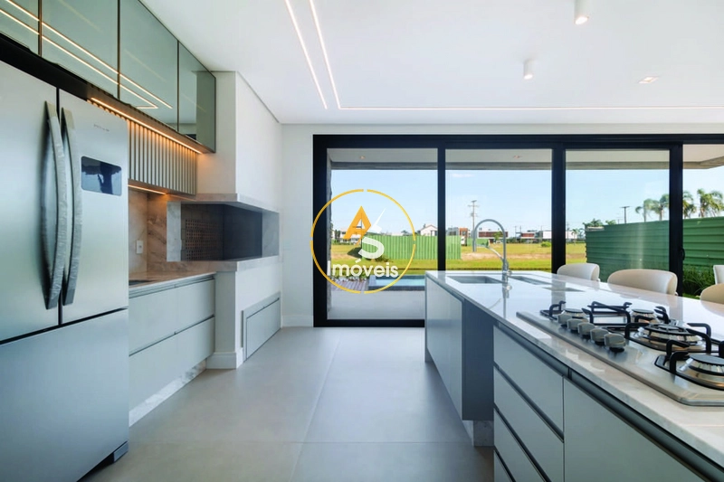 CASA PADRÃO LUXO EM TORRES!!!: 13ª foto da galeria de imagens do imóvel