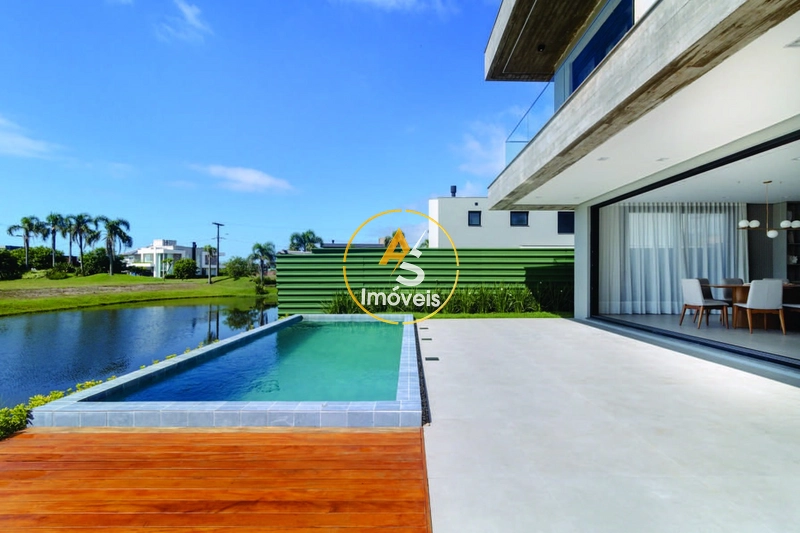 CASA PADRÃO LUXO EM TORRES!!!: 14ª foto da galeria de imagens do imóvel