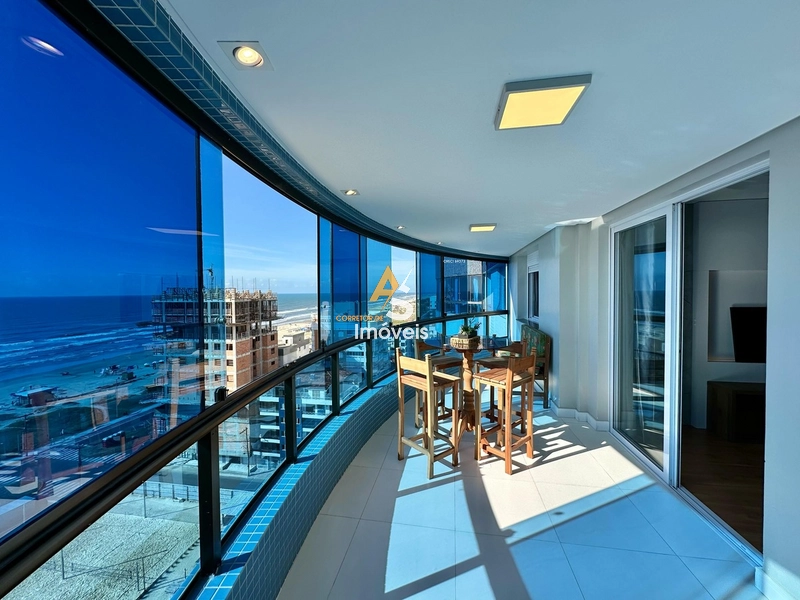 COBERTURA DUPLEX DECORADA FRENTE LESTE VISTA MAR!!!: 2ª foto da galeria de imagens do imóvel