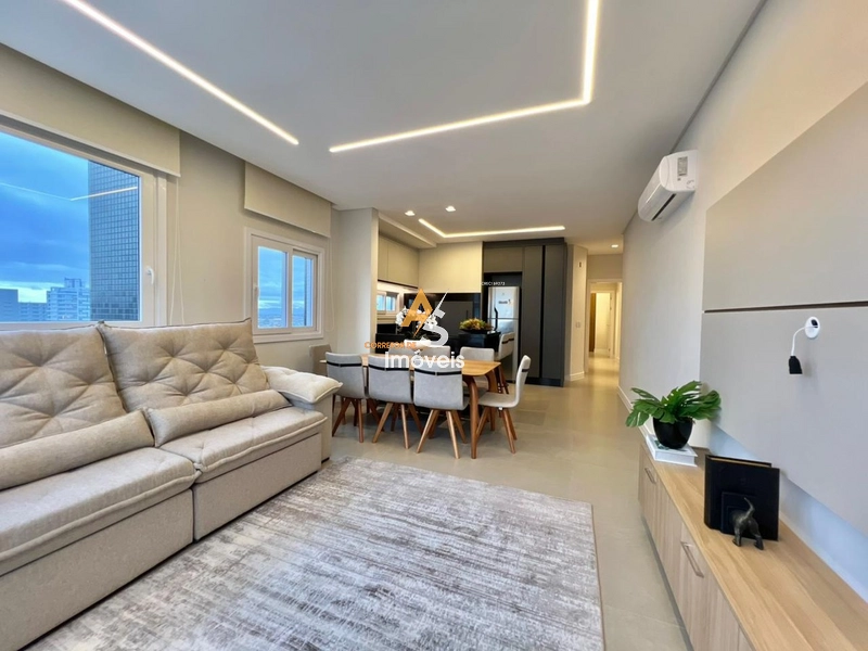 EXCELENTE APTO DE 3 DORMITÓRIOS FINAMENTE MOBILIADO!!!: 2ª foto da galeria de imagens do imóvel