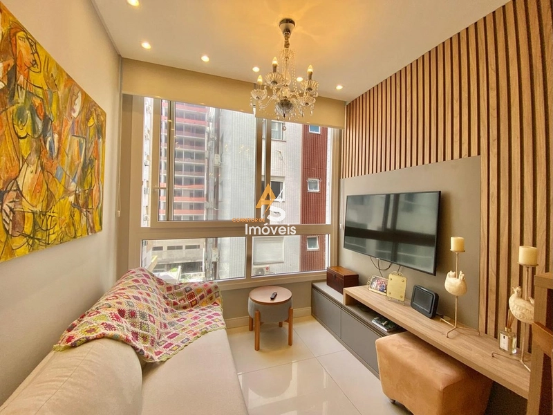 APTO DE 2 DORMITÓRIOS FINAMENTE MOBILIADO E DECORADO!!!: 4ª foto da galeria de imagens do imóvel