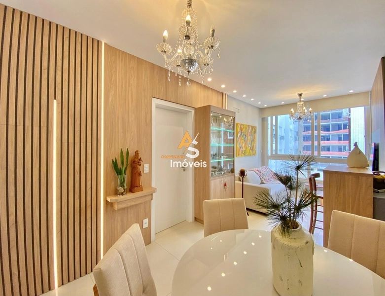 APTO DE 2 DORMITÓRIOS FINAMENTE MOBILIADO E DECORADO!!!: 1ª foto da galeria de imagens do imóvel