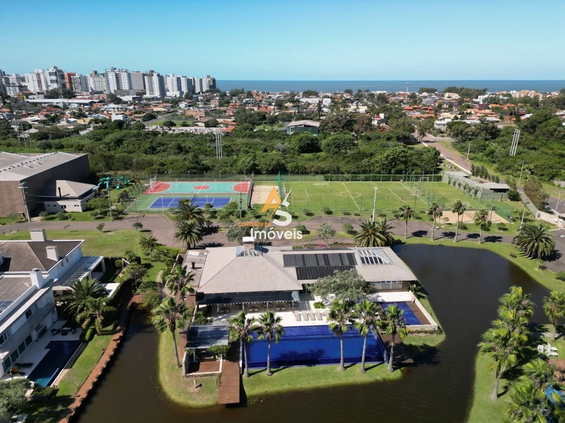 SOBRADO NO CONDOMÍNIO VILLAGIO DE ATLÂNTIDA: 4ª foto da galeria de imagens do imóvel