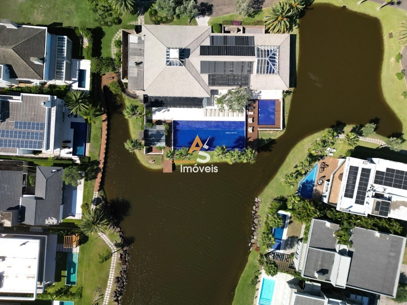 SOBRADO NO CONDOMÍNIO VILLAGIO DE ATLÂNTIDA: 3ª foto da galeria de imagens do imóvel