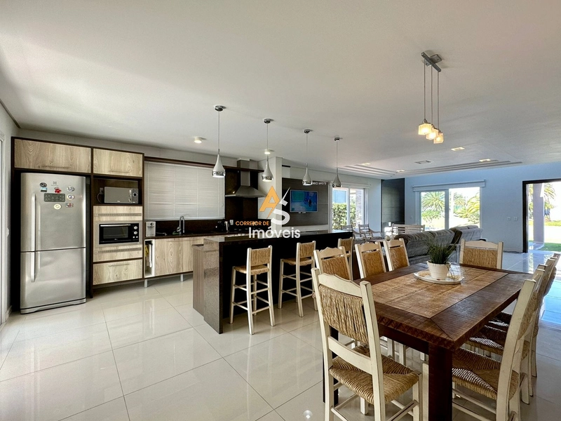 SOBRADO NO CONDOMÍNIO VILLAGIO DE ATLÂNTIDA: 17ª foto da galeria de imagens do imóvel