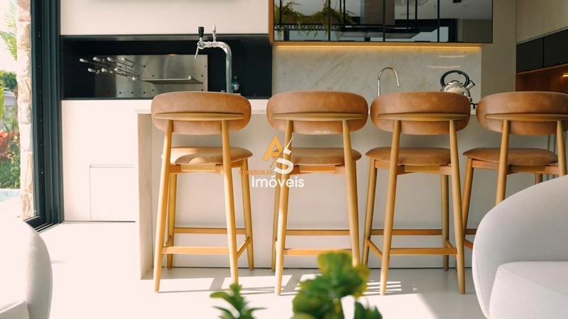 CASA FINAMENTE MOBILIADA E DECORADA NO CONDOMÍNIO CAPÃO ILHAS RESORT: 26ª foto da galeria de imagens do imóvel