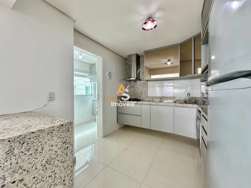 APARTAMENTO À VENDA, 1 QUADRA DO MAR E DE ESQUINA!!!: 8ª foto da galeria de imagens do imóvel