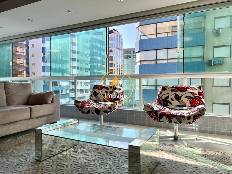 APARTAMENTO DE ESQUINA – NA AVENIDA UBIRAJARA (SANTINHA: 17ª foto da galeria de imagens do imóvel