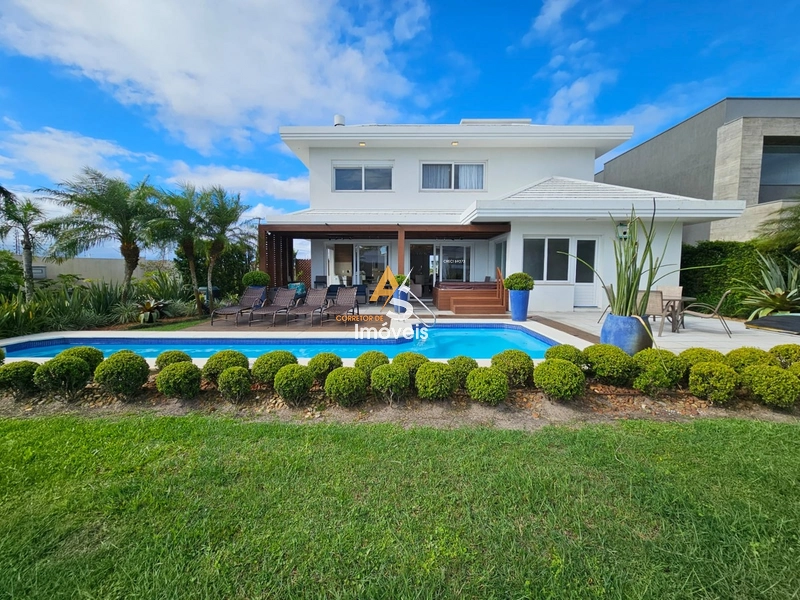 CASA NO CONDOMÍNIO ENSEADA EM XANGRI-LÁ: 49ª foto da galeria de imagens do imóvel