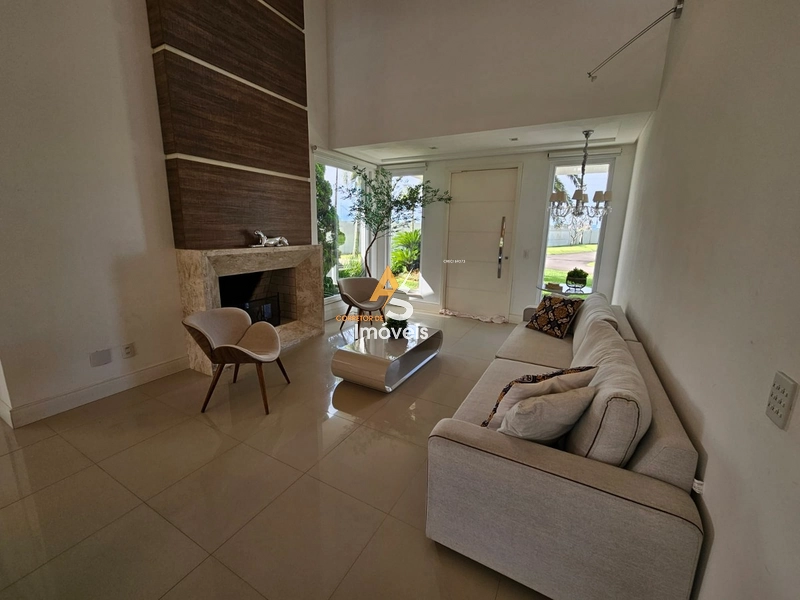 CASA NO CONDOMÍNIO ENSEADA EM XANGRI-LÁ: 9ª foto da galeria de imagens do imóvel