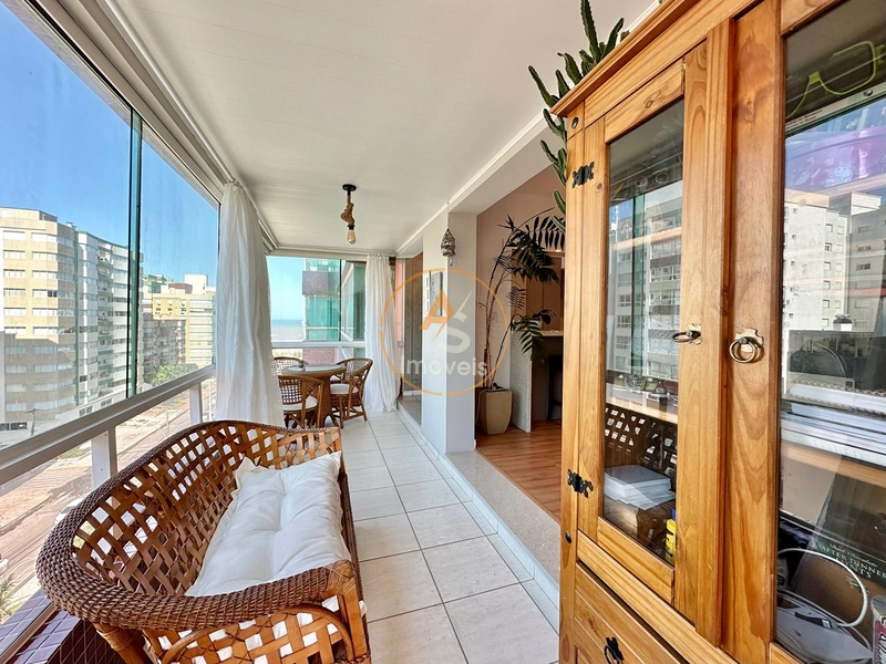 APARTAMENTO DE ESQUINA COM 4 DORMITÓRIOS E 2 SACADAS!!!: 5ª foto da galeria de imagens do imóvel