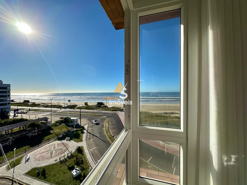 APARTAMENTO À VENDA  JUNTO A PRAÇA DO FAROL: 5ª foto da galeria de imagens do imóvel