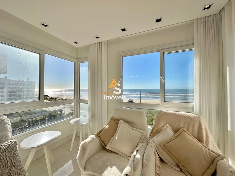 APARTAMENTO À VENDA  JUNTO A PRAÇA DO FAROL: 4ª foto da galeria de imagens do imóvel