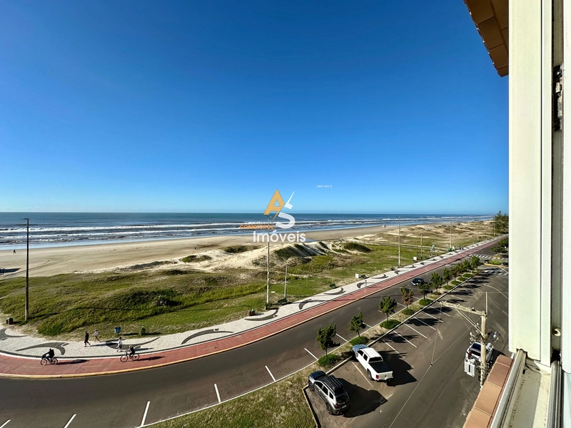 APARTAMENTO À VENDA  JUNTO A PRAÇA DO FAROL: 3ª foto da galeria de imagens do imóvel