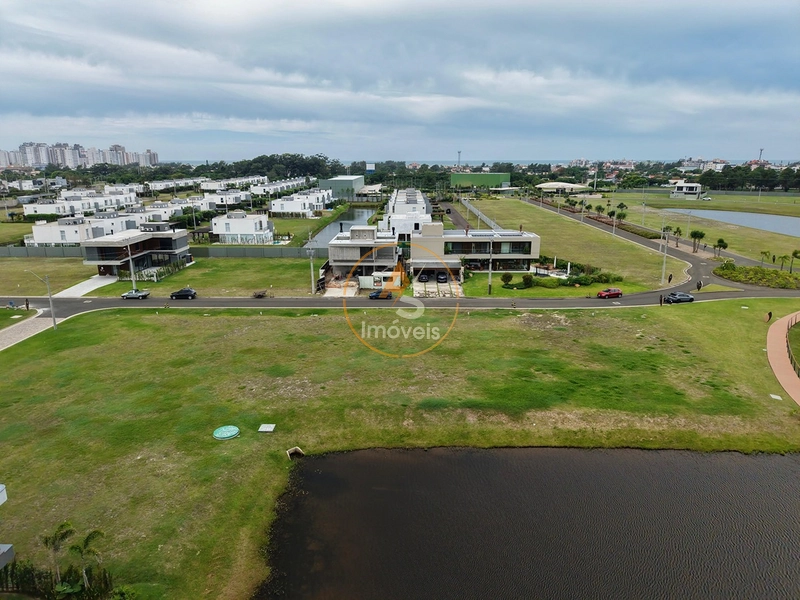 LOTE Á VENDA!!!: 4ª foto da galeria de imagens do imóvel