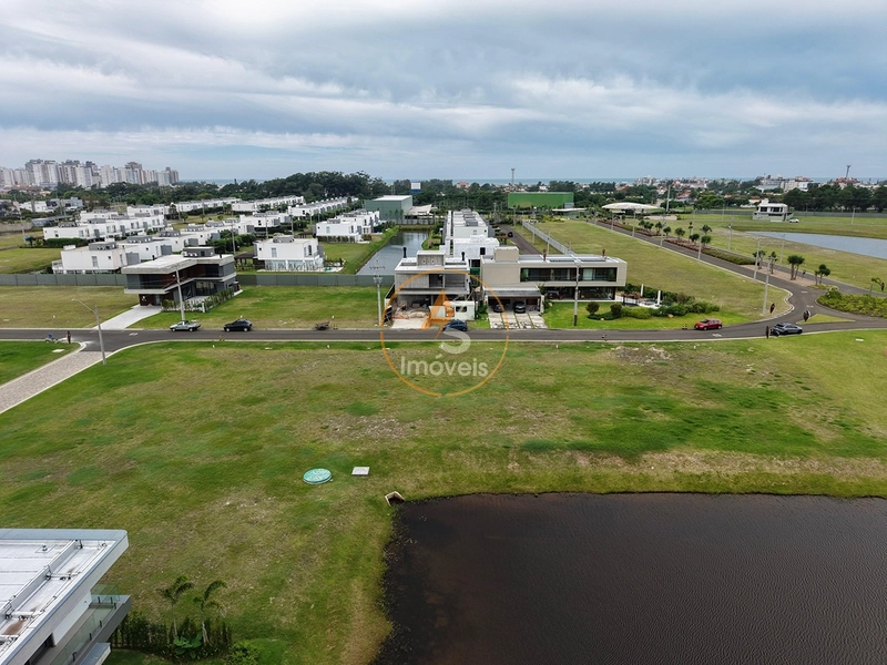 LOTE Á VENDA!!!: 2ª foto da galeria de imagens do imóvel