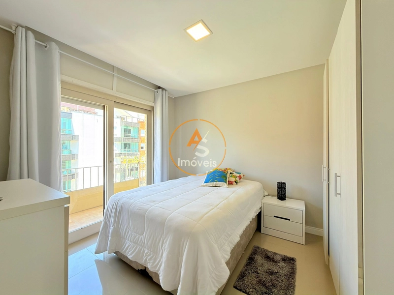 COBERTURA À VENDA SACADA DE FRENTE PARA A PRAÇA DO FAROL: 19ª foto da galeria de imagens do imóvel