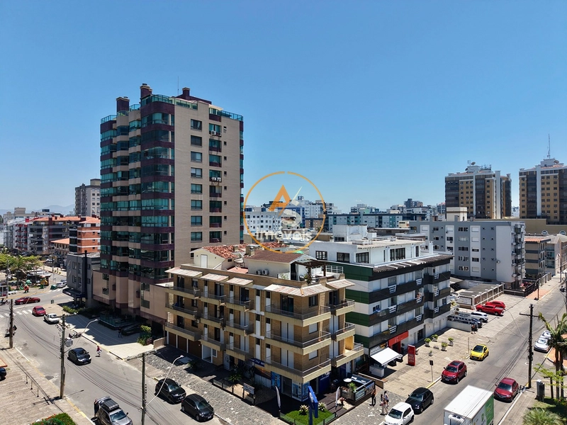 COBERTURA À VENDA SACADA DE FRENTE PARA A PRAÇA DO FAROL: 31ª foto da galeria de imagens do imóvel