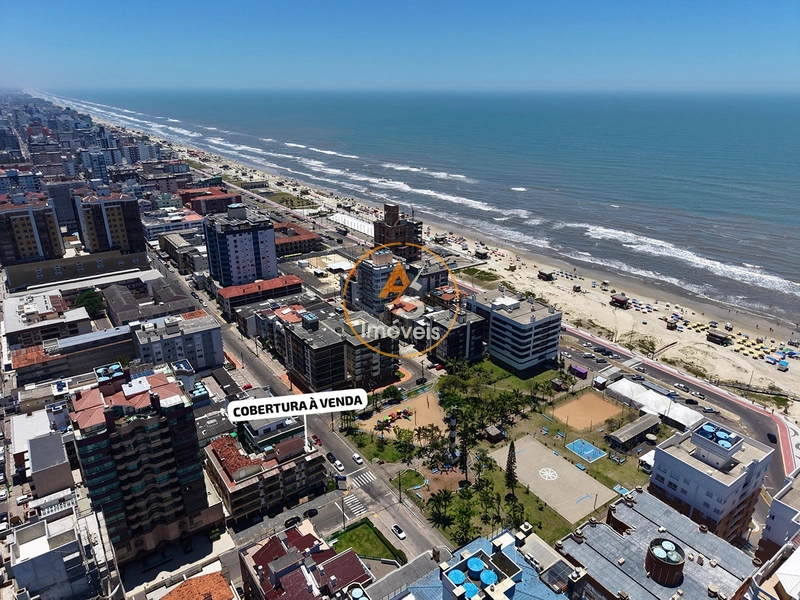 COBERTURA À VENDA SACADA DE FRENTE PARA A PRAÇA DO FAROL: 3ª foto da galeria de imagens do imóvel