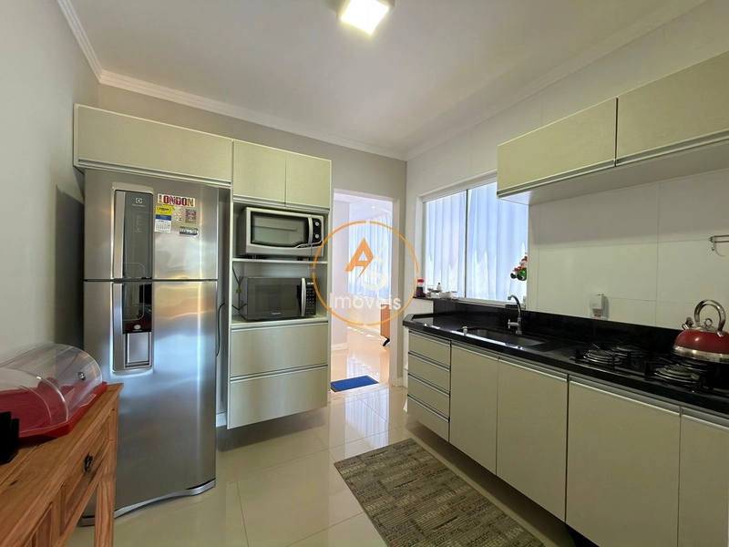 COBERTURA À VENDA SACADA DE FRENTE PARA A PRAÇA DO FAROL: 12ª foto da galeria de imagens do imóvel