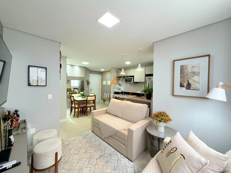 APARTAMENTO À VENDA EM CAPÃO DA CANOA! 1 SUÍTE • MOBILIADO E DECORADO • INFRA COMPLETA: 3ª foto da galeria de imagens do imóvel